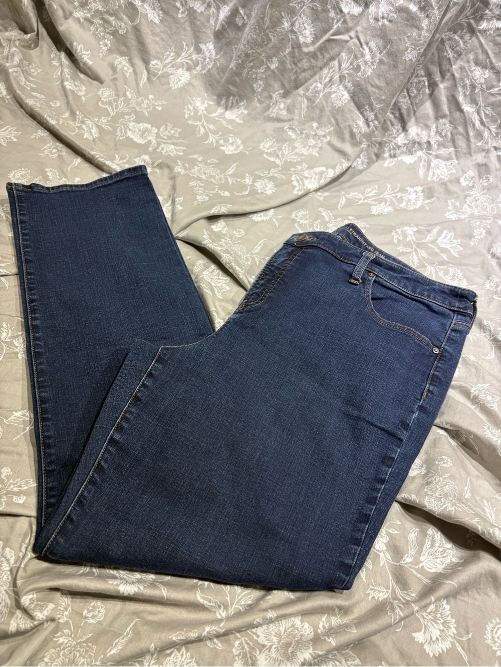 Chico’s so slimming girlfriend straight leg jeans 3 16